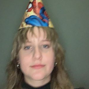 Meet your Posher, Abbey